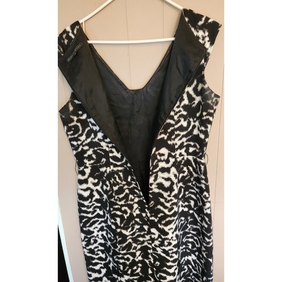 Antonio Melanie Size 12 Black White Sleeveless Dress Stretchy - Picture 4 of 7